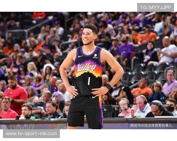 布克轰38+3+4仍无缘这一天最佳!对不起,你碰到创纪录的基迪了,布克b26 布克轰38+3+4仍无缘这一天最佳!对不起,你碰到创纪录的基迪了,布克b26