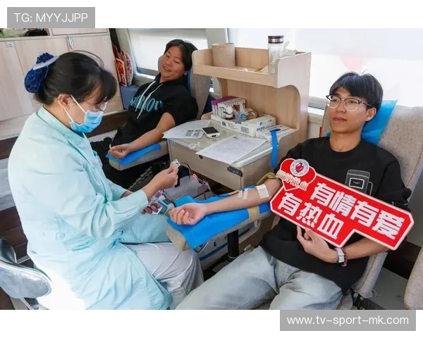 校方回应“献血两天假”:学生无义务,公益献血更需理性对待 校方回应“献血两天假”:学生无义务,公益献血更需理性对待